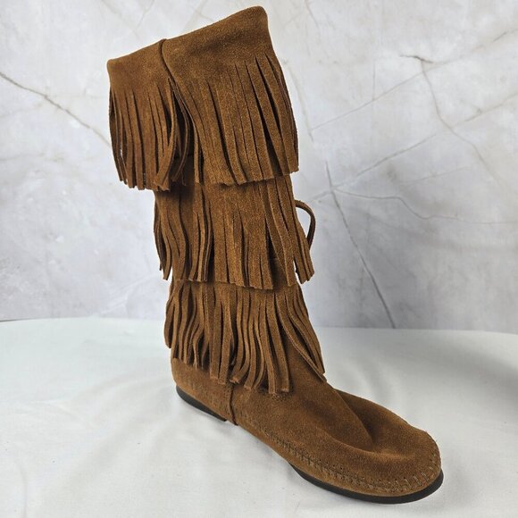 Minnetonka Size 7 3-Layer Fringe Boot Brown Suede Leather Pull On Style NWOT - Picture 4 of 14